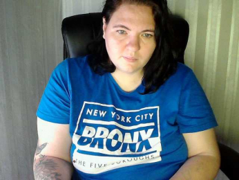 XLisaBlueX webcam model stream image