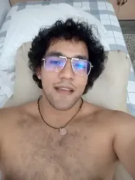 FreyrStyle webcam model stream image