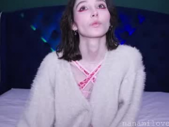 nanamilovestomoe webcam model stream image