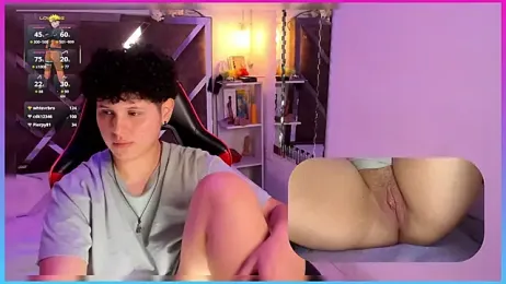 LukeBear webcam model stream image