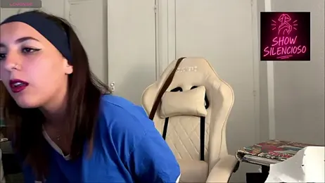 RavennaVoodoo webcam model stream image