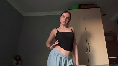 caramelutaste webcam model stream image