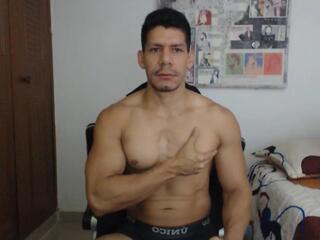Manolo Vega webcam flirt4free model stream image