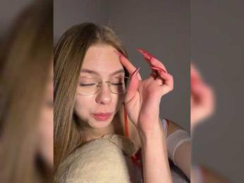 Kiki-77 webcam model stream image