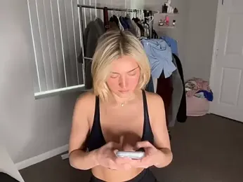 meggsworld webcam model stream image