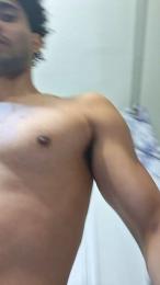MrStealUrgirl77 webcam cam4 model stream image