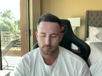 brettmycles webcam model stream image