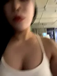 Caicai-a webcam model stream image