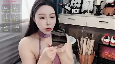 Caicai-a webcam model stream image