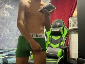 Wolf_BIG4 webcam stripchat model stream image