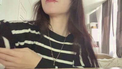 RegeniaWicka webcam model stream image