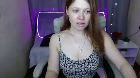 alekasamui webcam model stream image