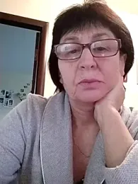 AlbinaXPretty webcam model stream image