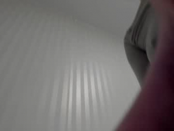 aminaswan_ webcam model stream image