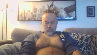 bear70s webcam model stream image