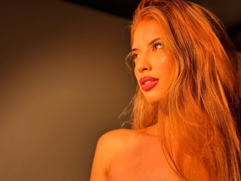 IremHawk webcam model stream image