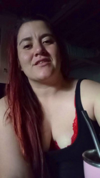 lunara_hot webcam model stream image