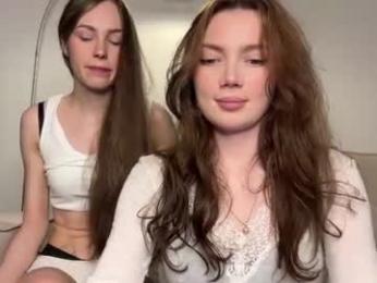 love_machine_ webcam model stream image