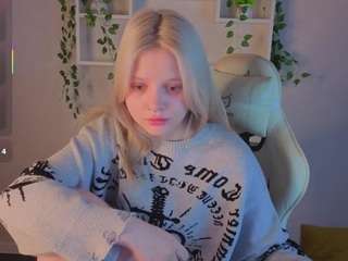 katrina-bail webcam model stream image