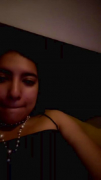 KreepyH0e_ webcam model stream image