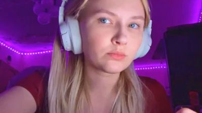 EleaseRaine webcam model stream image