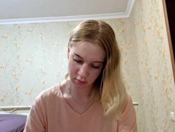 linafinay webcam model stream image