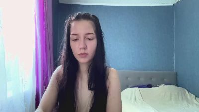 KaroleMoak webcam cam4 model stream image