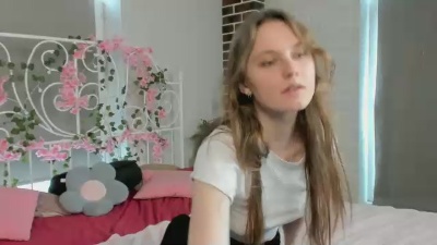 LynneRencher webcam cam4 model stream image