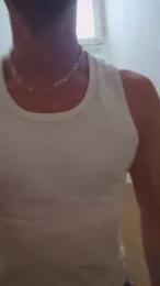 Moorenitoo32 webcam model stream image
