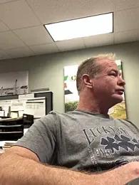 hintly webcam model stream image