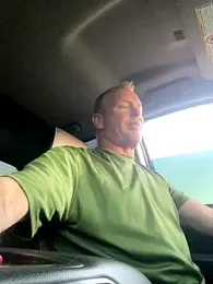 hintly webcam model stream image