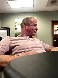 hintly webcam stripchat model stream image