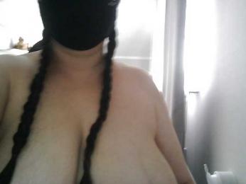 Lyanat webcam model stream image