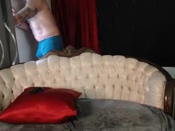 aubreeskinkyplayroom webcam model stream image