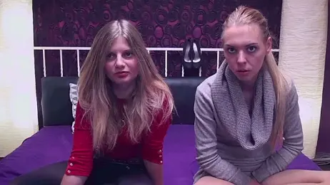 BlondeWitches webcam model stream image