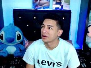 oliverttwink1 webcam model stream image