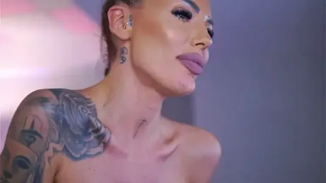 RaquelleVon webcam model stream image