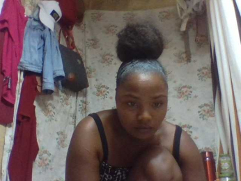 oliviaa webcam model stream image