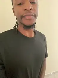 finefinance webcam model stream image