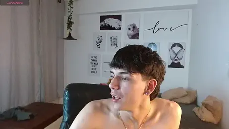 AmethystShadow17 webcam model stream image