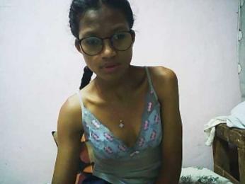 Yalane webcam bongacams model stream image