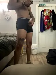 TheRealMrDLlong webcam model stream image