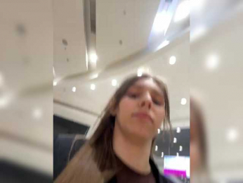 KisaZlo webcam model stream image