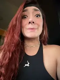 ariiel_ webcam model stream image