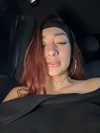 ariiel_ webcam model stream image