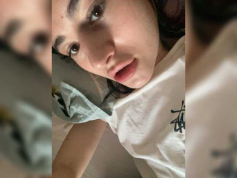 KristinaScott webcam model stream image