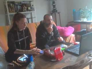 petitcouple4577 webcam model stream image