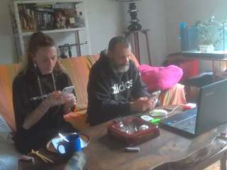 petitcouple4577 webcam model stream image