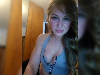 KKiraa34 webcam bongacams model stream image