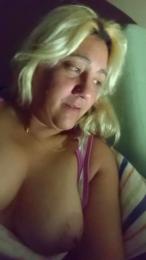 Manumelissa webcam model stream image